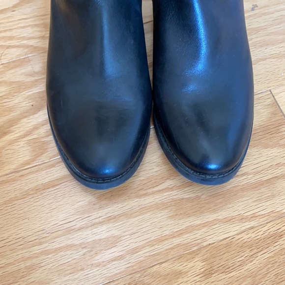 Vince Camuto black quilted leather riding boots 6 - Picture 11 of 12